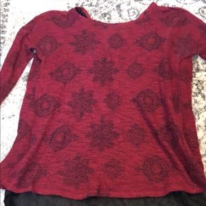 Flowy blouse with sheer back